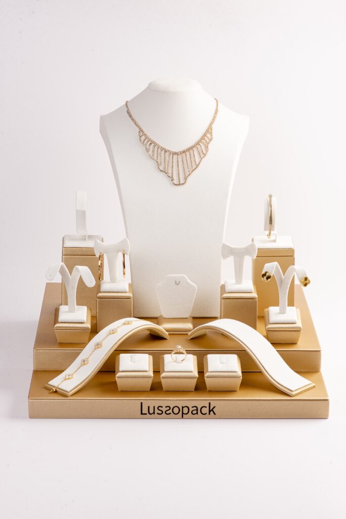 Silvia Jewelry Display